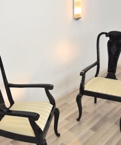 Art Deco Chairs, highgloss black , great design, upholstered