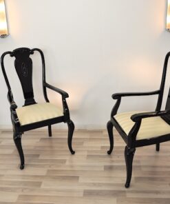 Art Deco Chairs, highgloss black , great design, upholstered