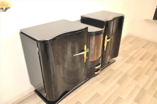 Art Deco Sideboard, original fittings, pianolacquer, handolished, curved glasdoor