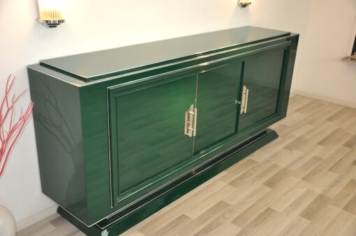 Art Deco sidebaord, racing green highgloss lacquer, wonderful straight body, 2 big swing doors, big chrome fittings, chromebars, handpolished