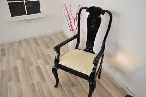 Art Deco Chairs, highgloss black , great design, upholstered