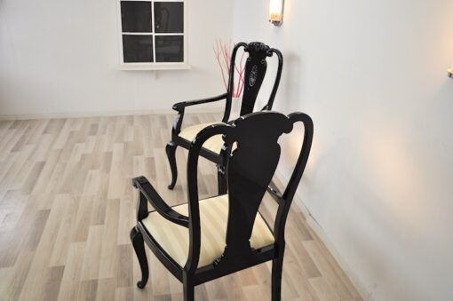 Art Deco Chairs, highgloss black , great design, upholstered