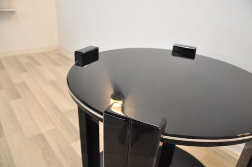 Art Deco sidetable, classic design, highgloss black, 4 stable legs, embedded plate, handpolished