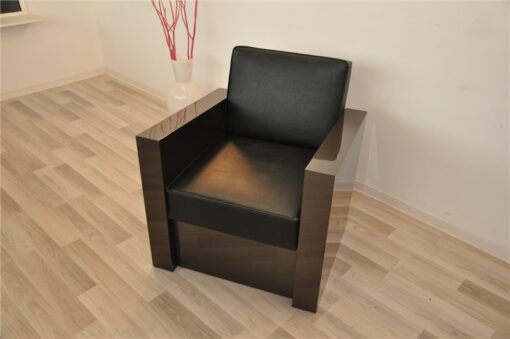 Art Deco armchair, dark silver paintjob, beautiful and comfortable body, black leather