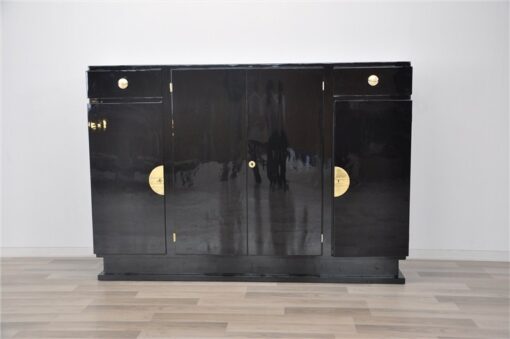 Art Deco Highboard, pretty clean interior, wonderful body with 4 doors, big original fittings, massive shelves