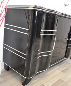 Elegant Art Deco Sideboard, elegant design with curved doors, chromelines and chrome fittings, pianolacquer in highgloss black, handpolished