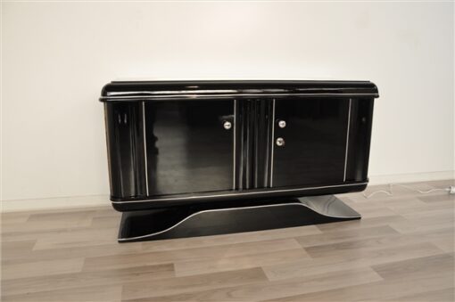 highgloss pianolacquer, classic design with rounded corners, illuminated glass plate, wonderful curved foot