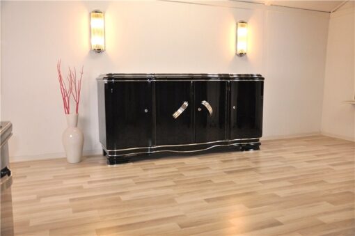 highgloss pianolacquer, massive chromehandles, 4 curved doors, Belgium 1929, plenty of storage space