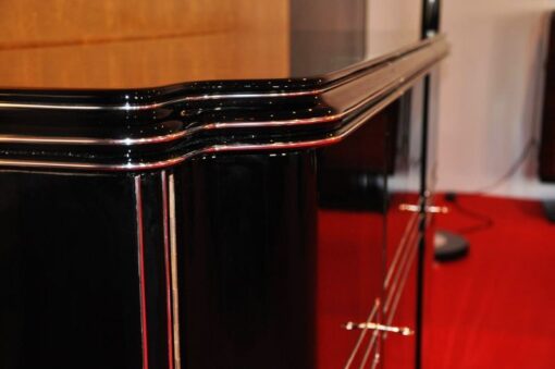 Art Deco Sideboard, Wimbledon, british doorswing, black highgloss surface, leather eytension plate, 2 shelves