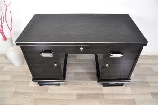 belgian Art Deco desk, wonderful leatherplate, chromehandles, pianolacquer, handpolished