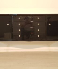 Art Deco Commode, curved body, highgloss black pianolacquer, chrome handles, wonderful feet