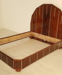 Art Deco Bed, Palisanderwood, wide square legs, signiert Majorelle, tapered, polygonal headend, angled corners, bedroom furniture