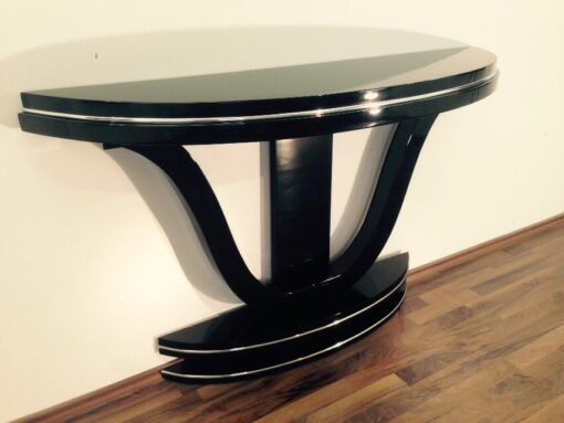 Art Deco Console, highgloss pianolacquer, wonderful form, chrome details, France 1930s