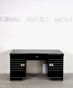 Unique ChromlinerDesk from the Art Deco era, typical Art Deco body language, fine chromelines and massive handles, painted from all sides, top plate made of lacobel-glass