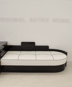 art deco daybed, art deco bed, furniture,highgloss black pianolacquer, luxurious leather top, unique Art Deco Design, small compartment