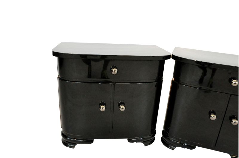 Pair Of Pianolacquer Night Stands From The Art Deco Era