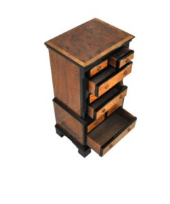 small chest of drawers, eight drawers, small commode, walnut wood, plenty of storage, small console, pianolacquer details