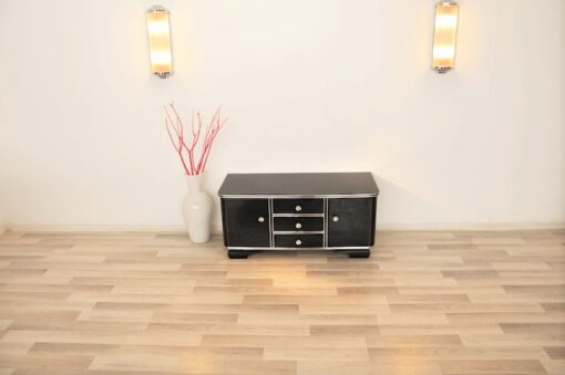 Art Deco, Sideboard, Kommode, Buffet, Hochglanz, Schwarz, Chromgriffe, Chromlinien, Design, Moebel, elegant, poliert, Wohnzimmer