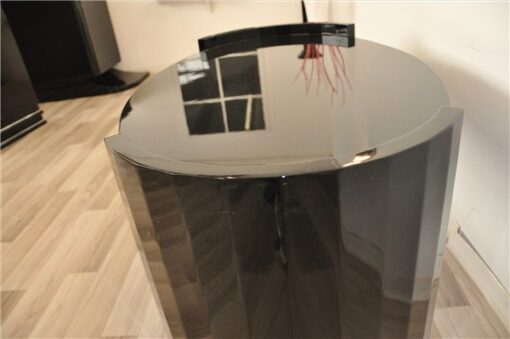 black, high gloss, couch, art deco, great foot, living room, table, lacquer, luxury, veneer, chrome lines,