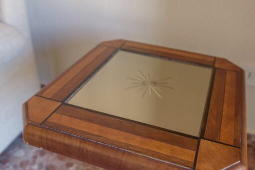 Art Deco, side table, mirrored table top, square walnut foot, unique grain, interiordesign, furnituredesign, eight corners, luxurious