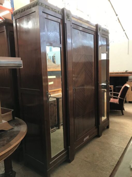 wardrobe, unrestored, brown, great foot, veneer, antique, living, elegant, pattern, luxury, large, stable, pattern, cabinet