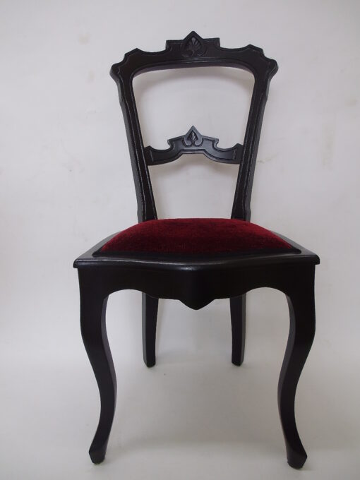 Baroque Finca Chair in Stained Black with New Red Upholstery, Original ANtique Furniture, redstoration, baroque era, antiques