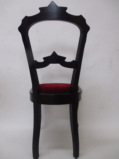 Baroque Finca Chair in Stained Black with New Red Upholstery, Original ANtique Furniture, redstoration, baroque era, antiques