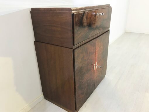 1940s Art Deco Cabinet Commode made of Walnut, nut-wood, storage furnitre, original antiques, vintage, design, interiors, luxury furniture, good condition