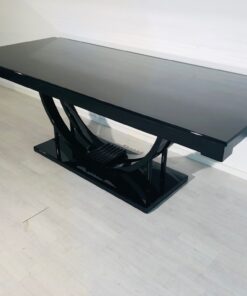 Adolf Loos Art Deco Dining Table High Gloss Black, Art Deco Table, 1920s, Austria, Design table, High end dining table, luxury tables, interior design