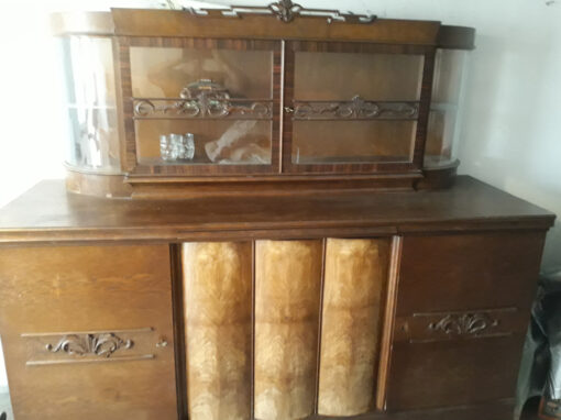 Oakwood Buffet, 20th Century, Dining Room